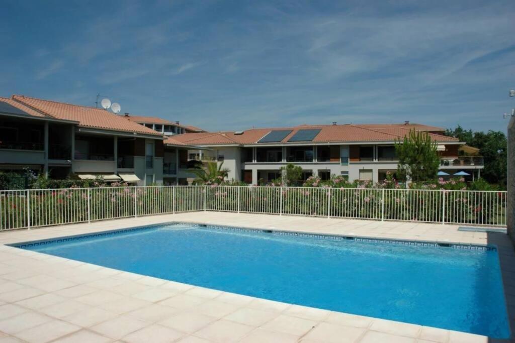 Apartamento Votre Sejour Cosy A Frejus! Exterior foto