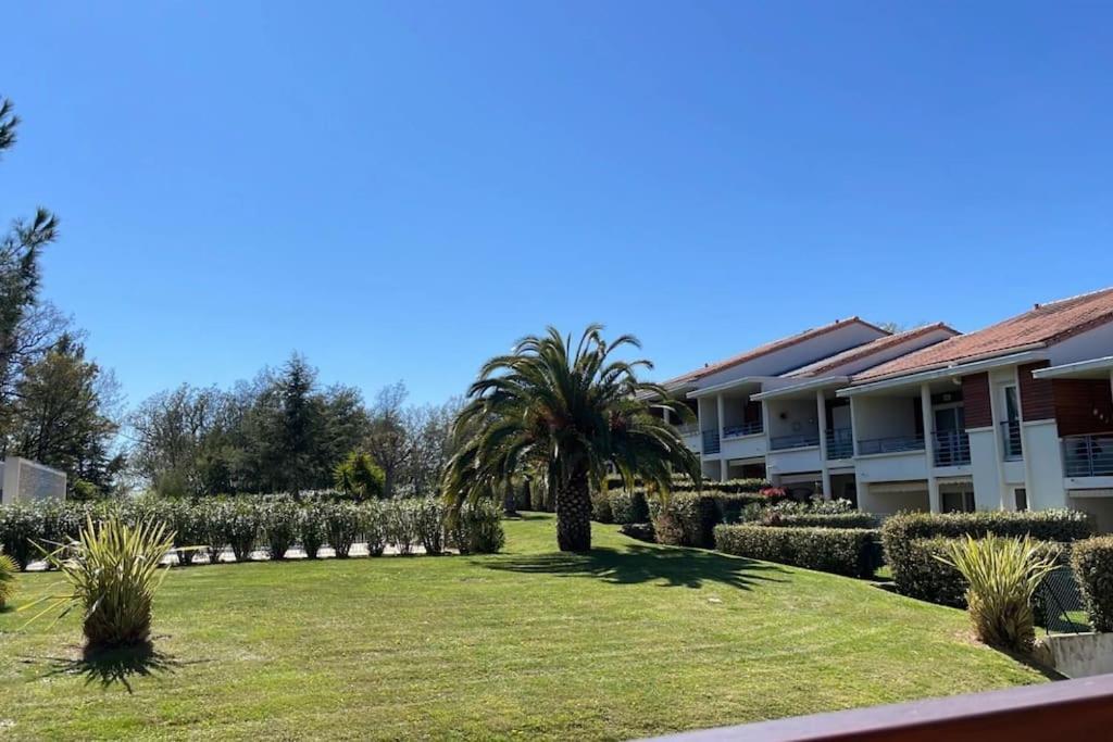 Apartamento Votre Sejour Cosy A Frejus! Exterior foto