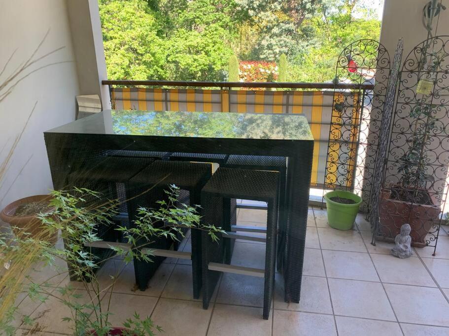 Apartamento Votre Sejour Cosy A Frejus! Exterior foto