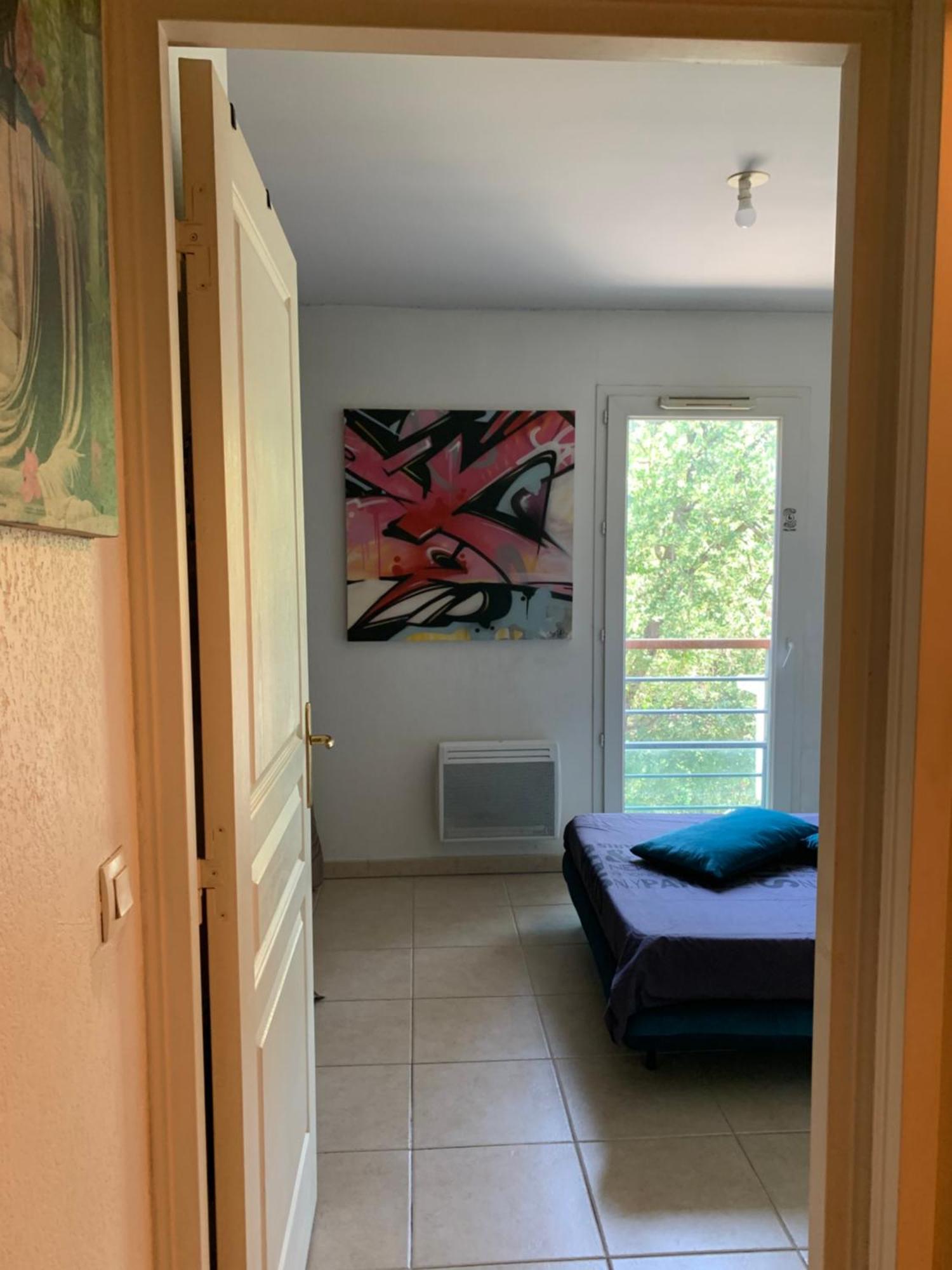 Apartamento Votre Sejour Cosy A Frejus! Exterior foto
