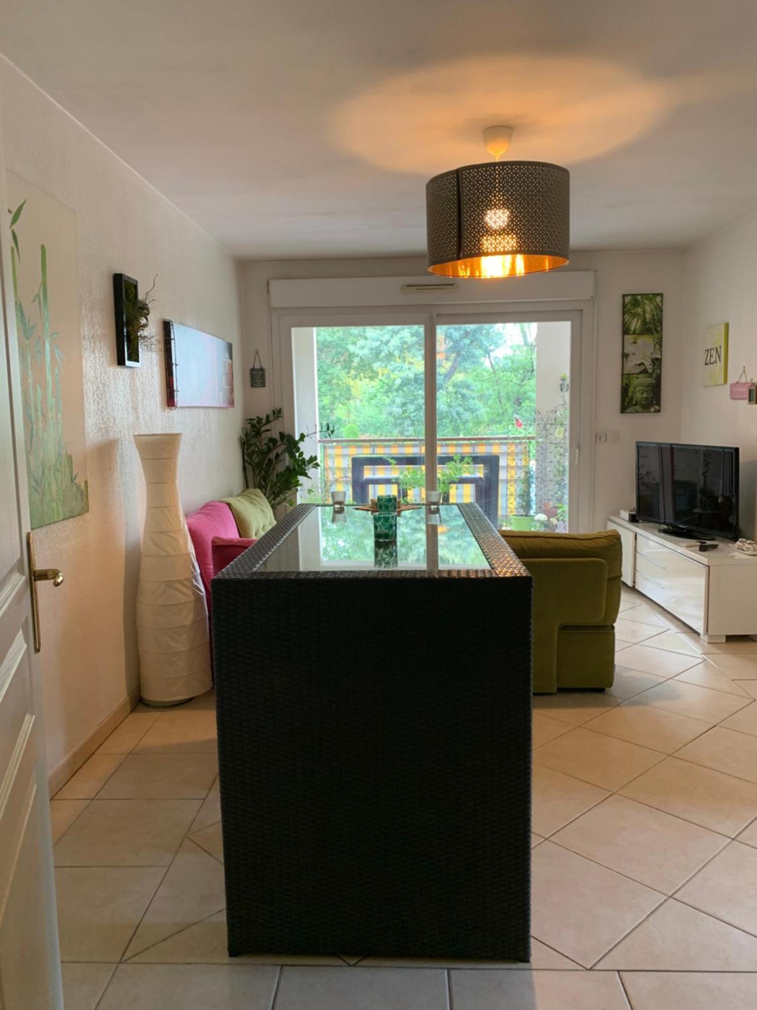 Apartamento Votre Sejour Cosy A Frejus! Exterior foto